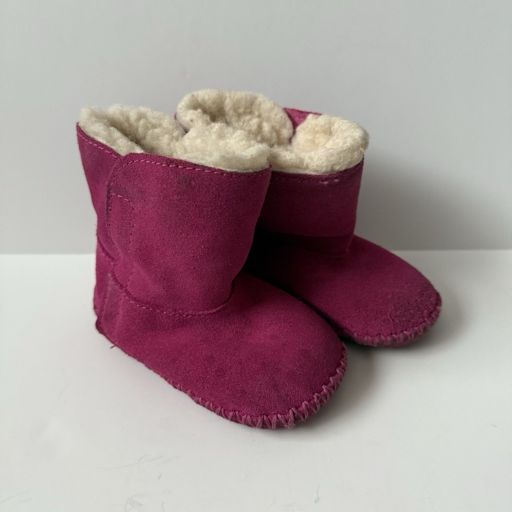 UGG Caden Baby Boots‎ sz 4-5 (12-18M)Booties Pink Suede Sheepskin Lining Infant